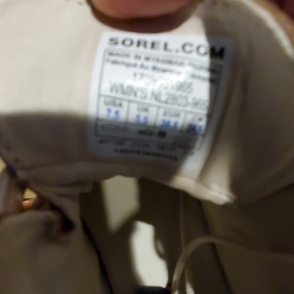 SOREL Out N About Rain Snow Boot - Picture 5 of 6